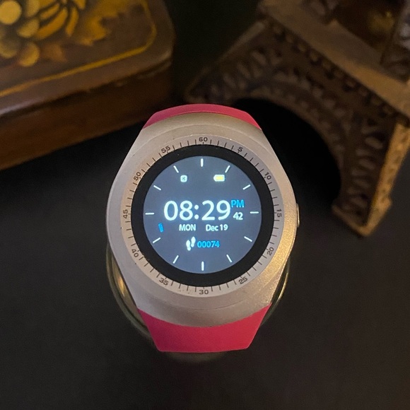 iTouch curve watch in pink - Picture 1 of 6